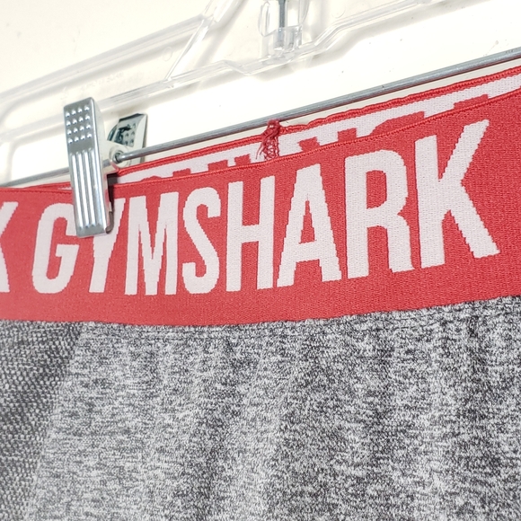 Gymshark Flex Shorts in Charcoal and Red Size XS - Picture 2 of 9